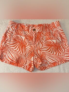GAP Khakis by GAP Sunkissed Shorts size 0 with 3” inseam